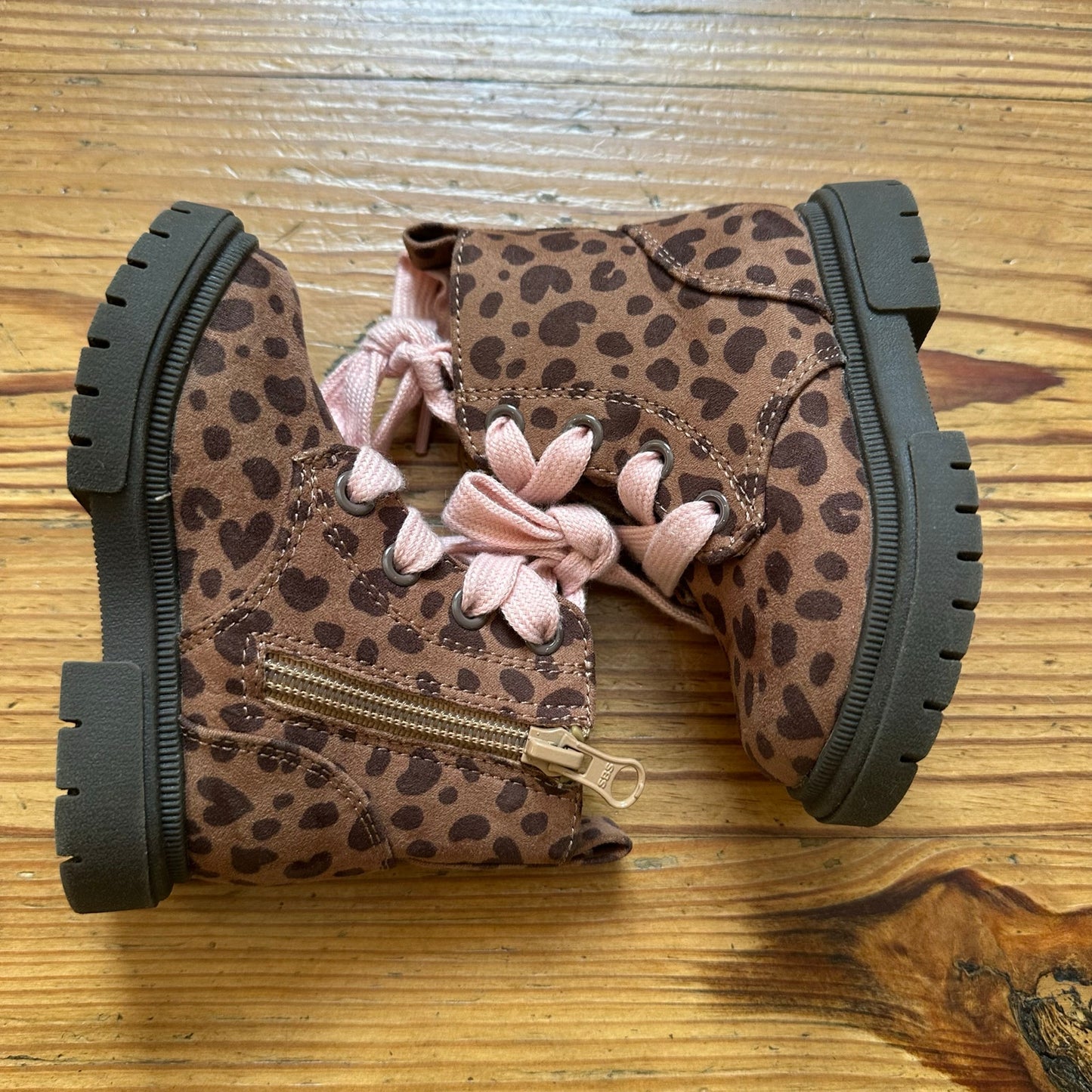 Cat & Jack brown cheetah heart zipper side pink lace booties SIZE 5