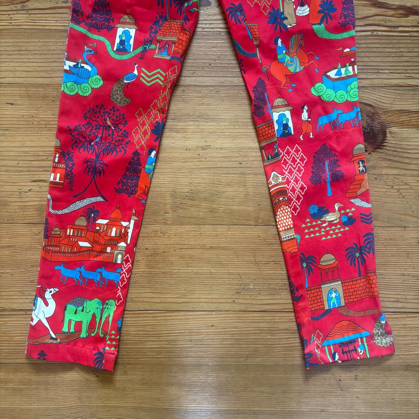 NWT Gretchen Scott red Asian print high rise skinny pants SIZE XXS