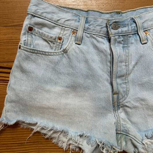 Levi's 501 light wash cut off jean shorts SIZE 27