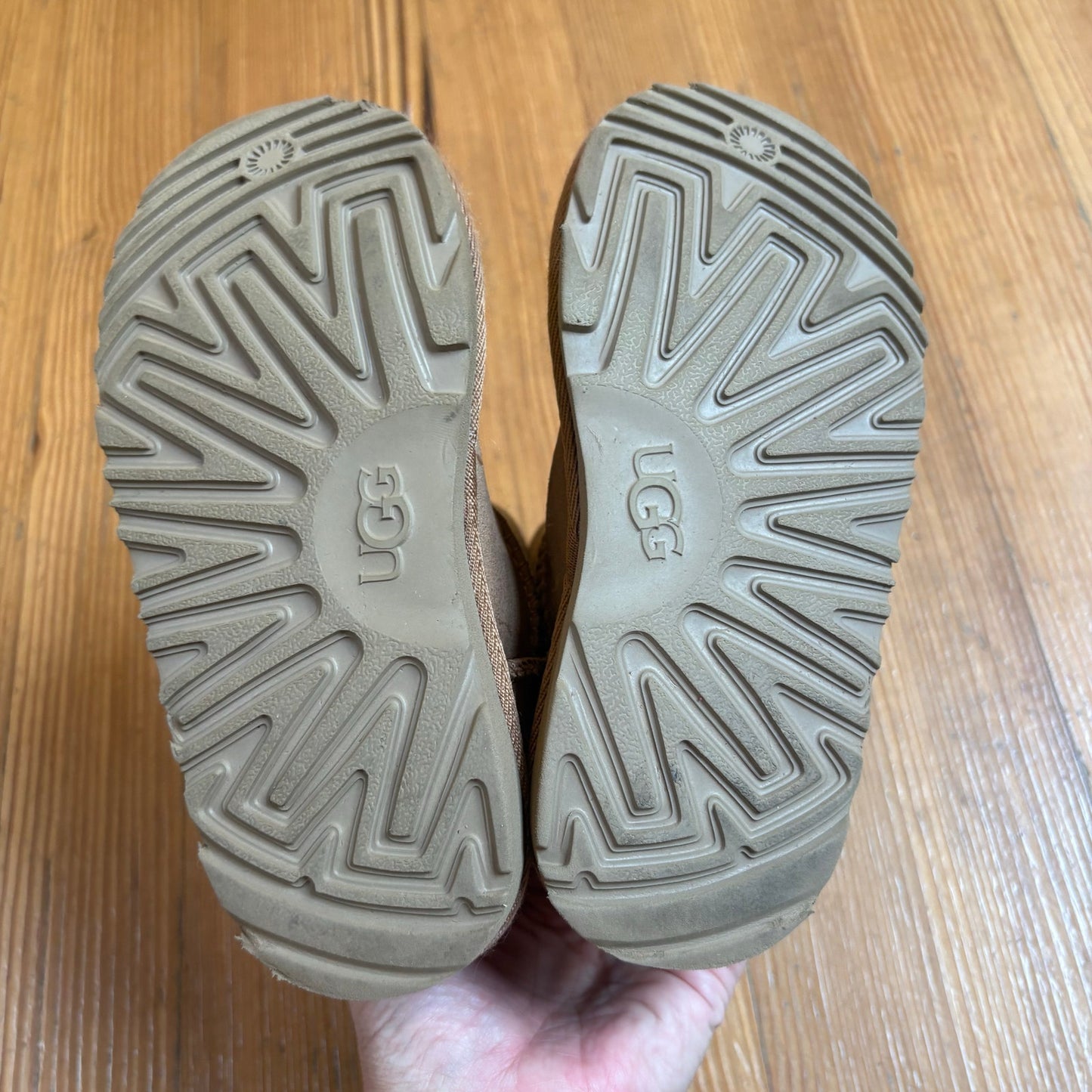 UGG Australia light brown suede classic winter toddler boots SIZE 12
