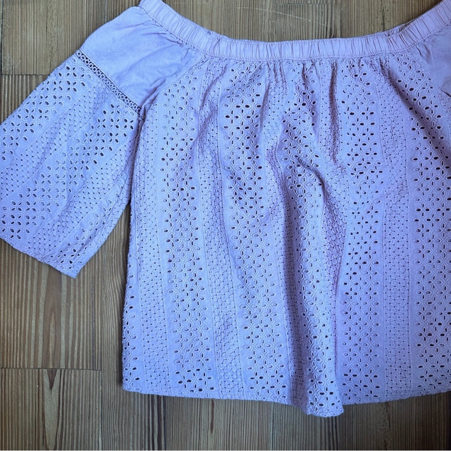 Abercrombie and Fitch pink off shoulder eyelet lace bell sleeve blouse SIZE S