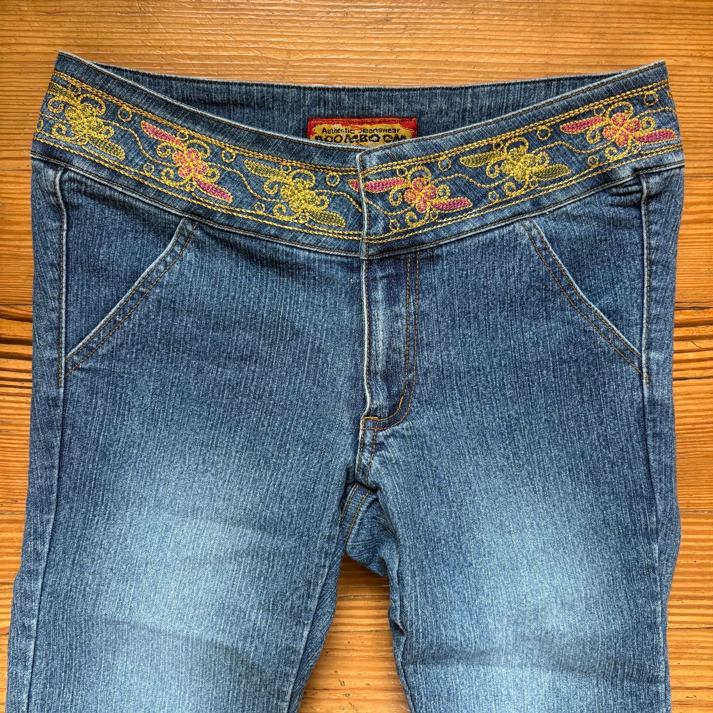 Boom Boom y2k embroidered waist boot cut western medium wash jeans SIZE 3/4