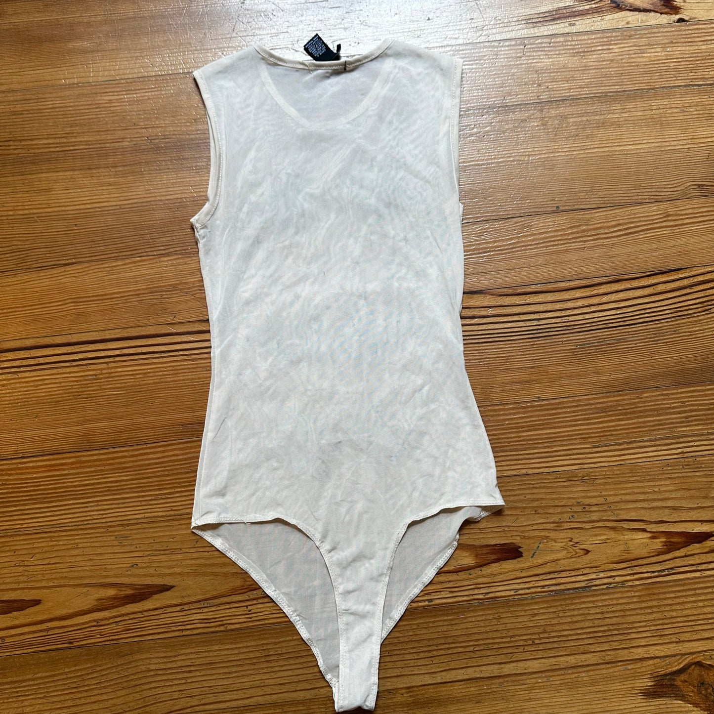 rue21 cream sheer floral applique sleeveless bodysuit SIZE S