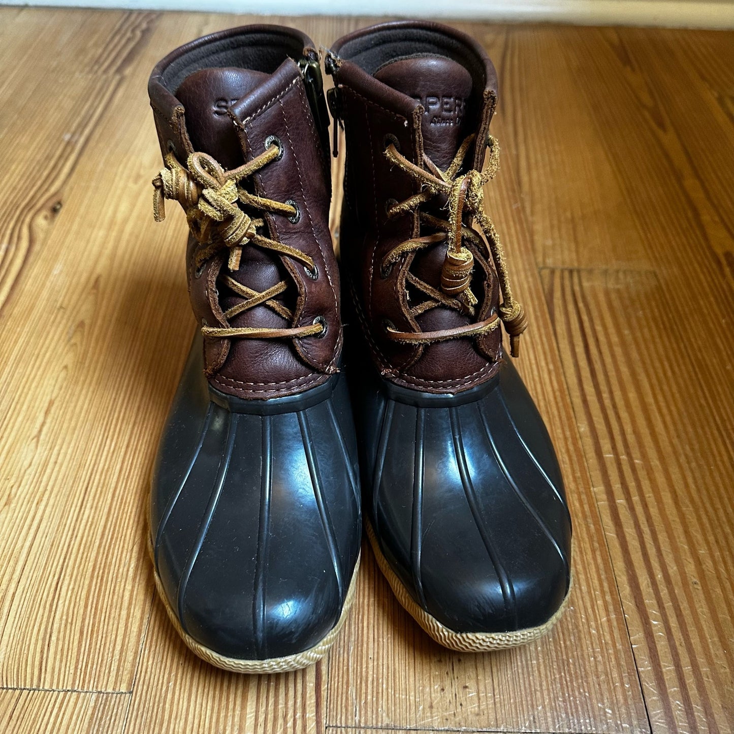 Sperry Saltwater brown leather rubber sole duck boot SIZE 7