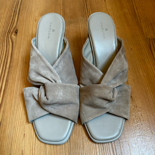 Caslon tan leather crisscross slip on heel sandals SIZE 9