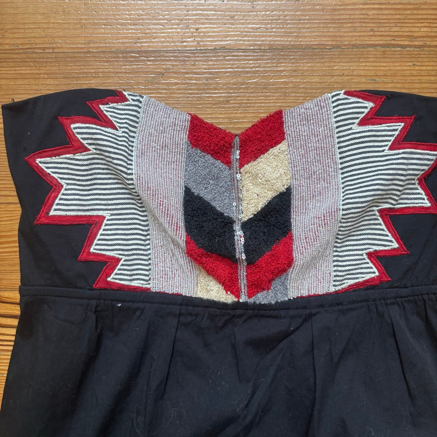 Judith March black with red gray tribal strapless dress SIZE L