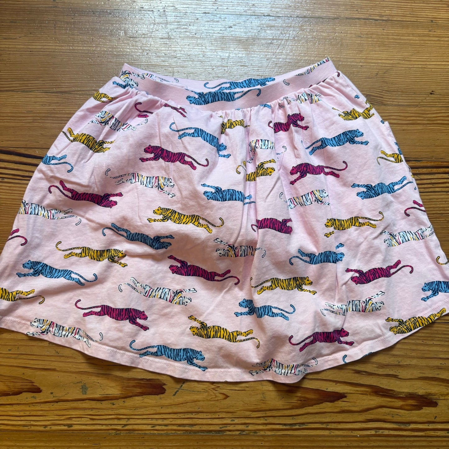 Lands' End light pink colorful tiger print girls elastic waist skort SIZE 10
