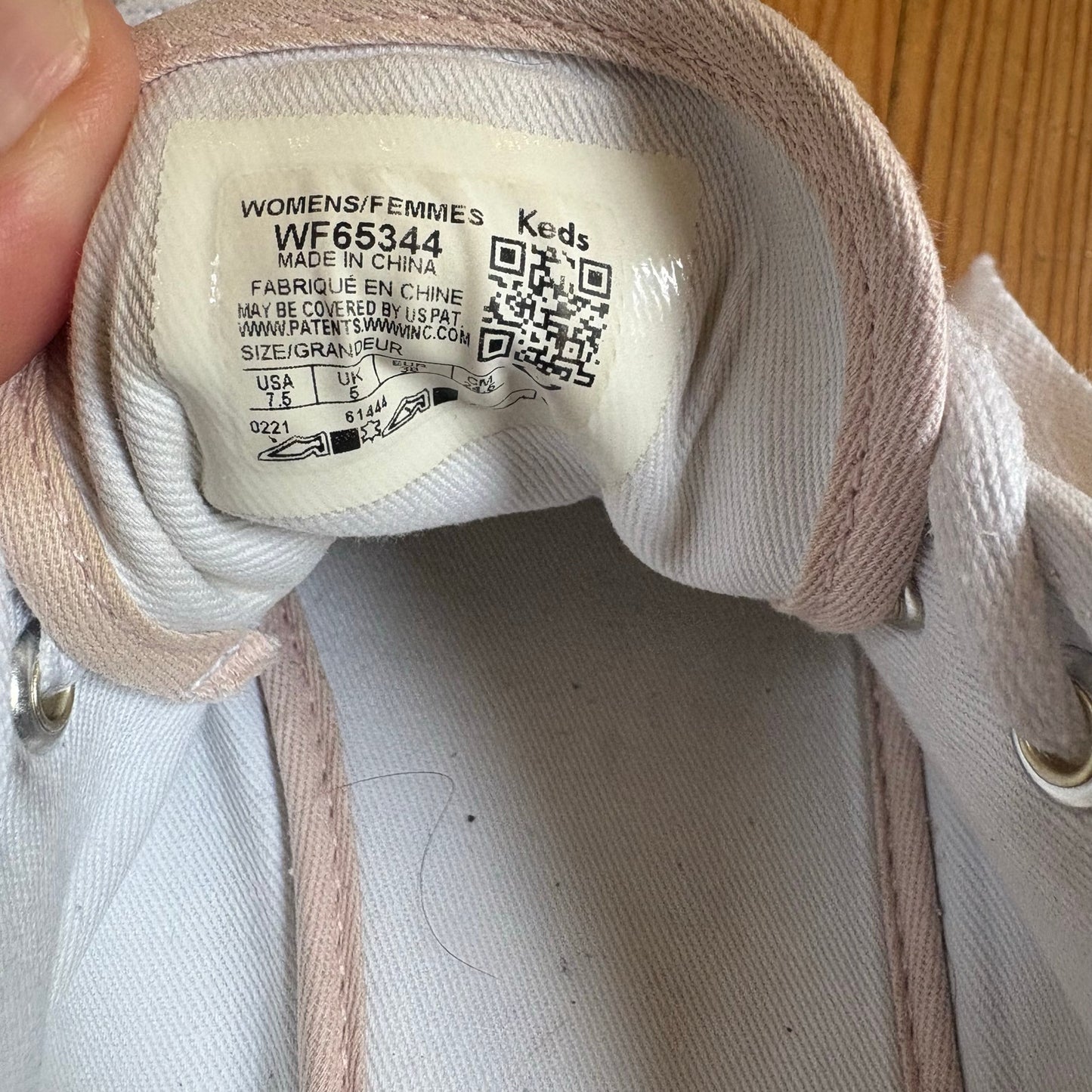 Keds X Kate Spade white platform low top lace sneakers SIZE 7.5