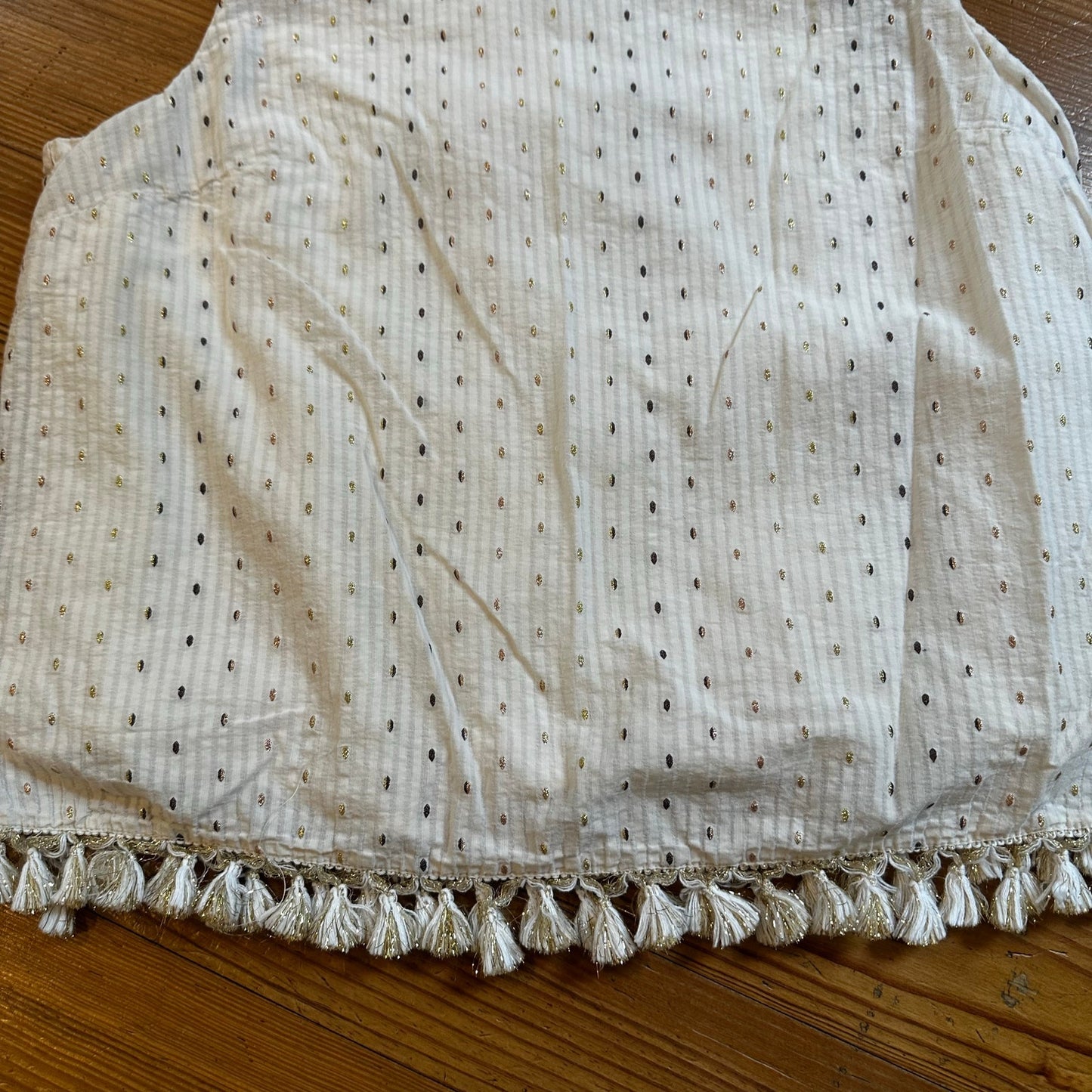 A New Day white gold pattern tassel accent tank shirt SIZE L