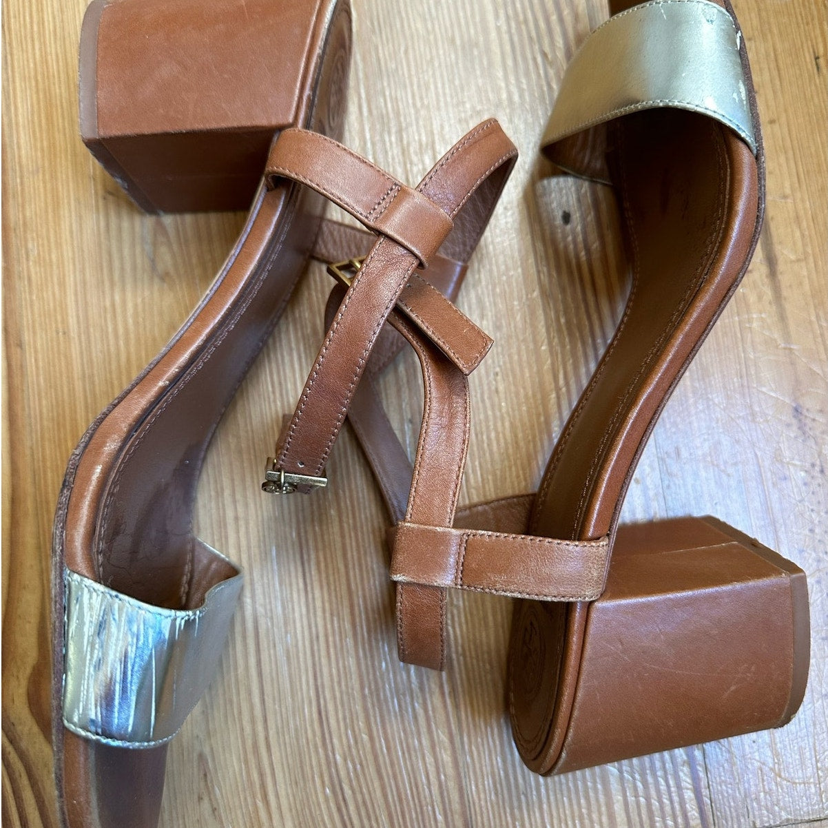 Tory Burch Laurel brown leather blocked heeled gold strap sandal SIZE 9.5