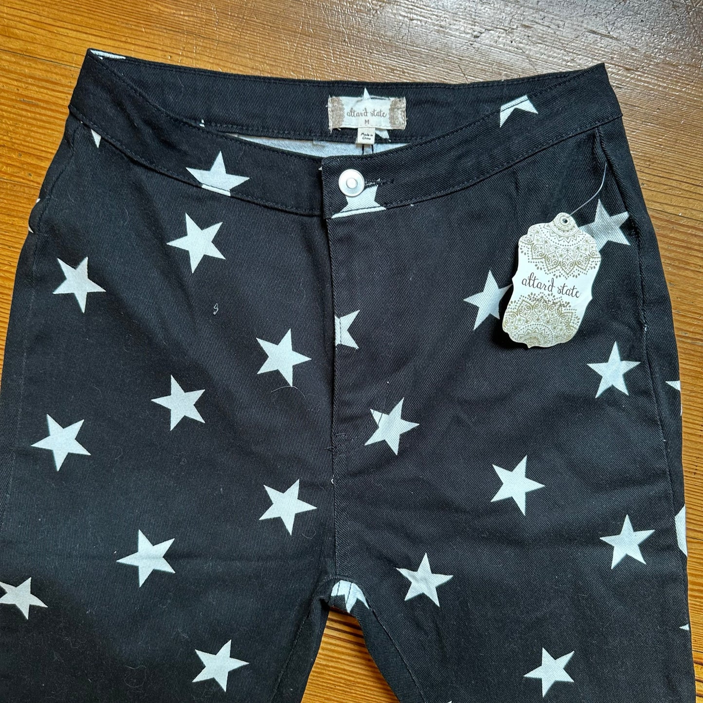 NWT Altar'd State black white star flare high rise jeans SIZE M