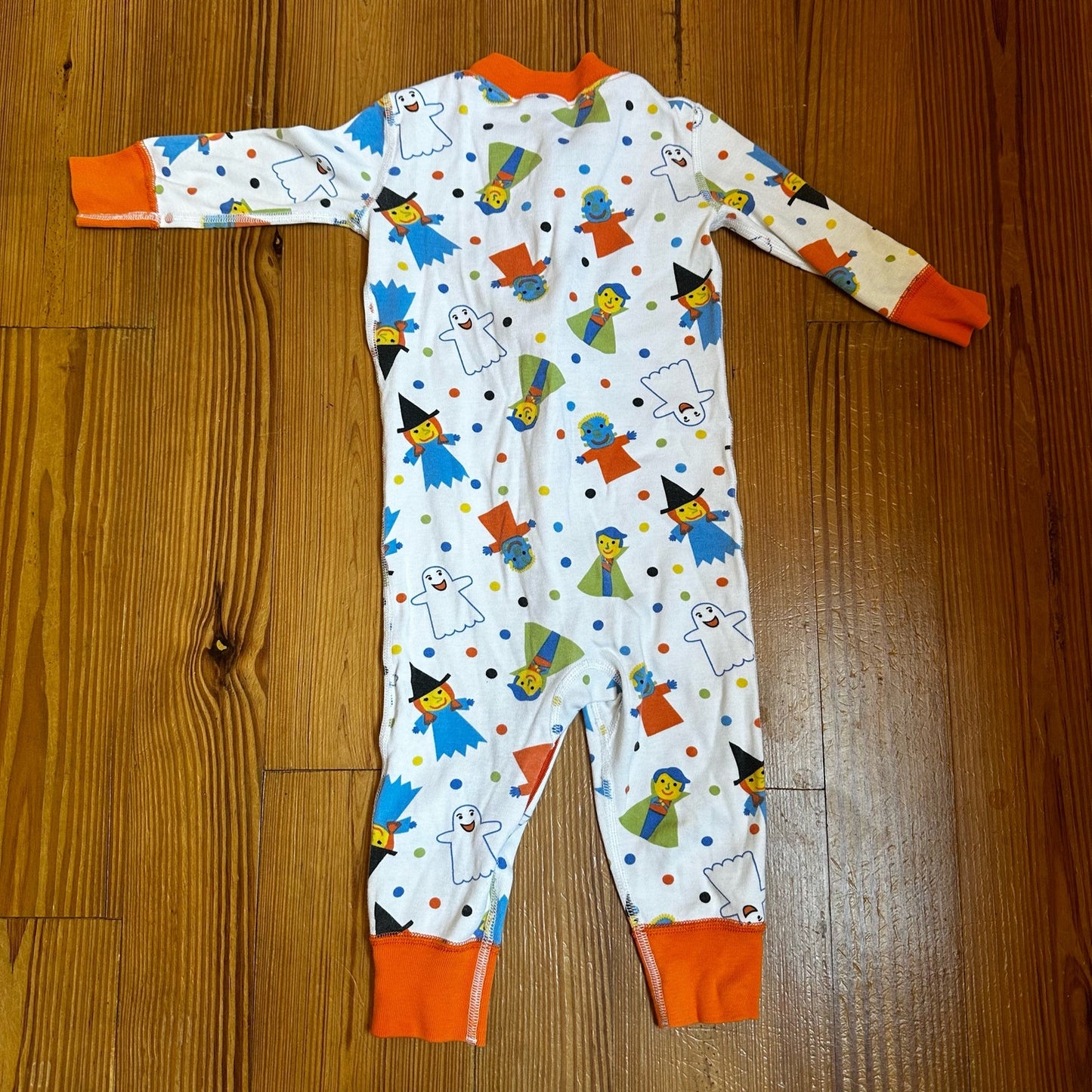 Hanna Andersson white Halloween zipper long sleeve and pant sleeper SIZE 18-24M