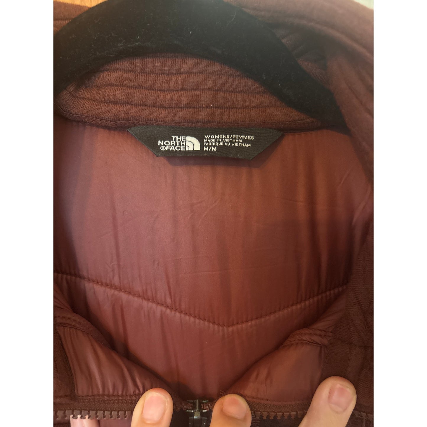 The North Face dark red snap two way zipper hooded quilted coat SIZE M