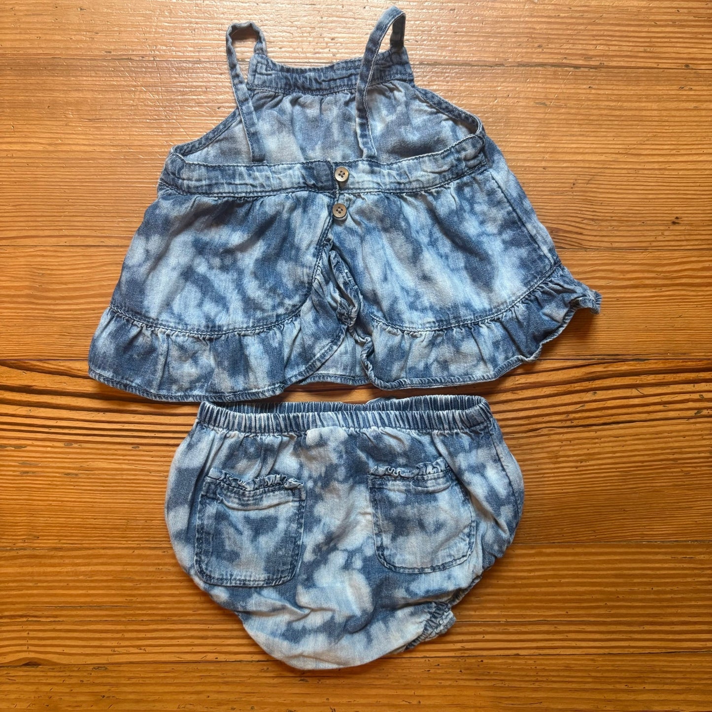 Gap denim tie dyed tan bloomers ruffle baby set SIZE 6-12M
