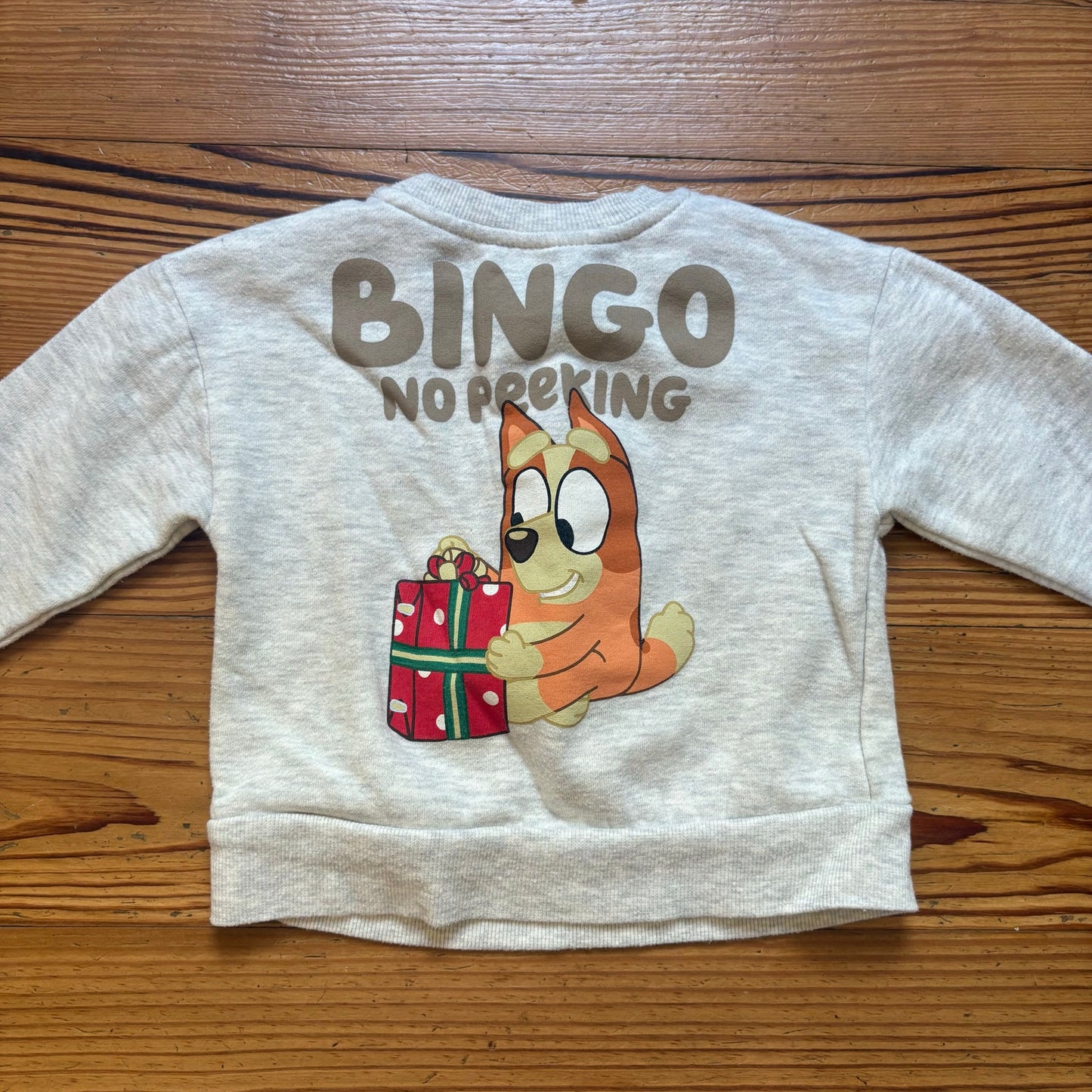 Bluey gray Christmas holiday graphic No Peeking crew baby sweatshirt SIZE 18M