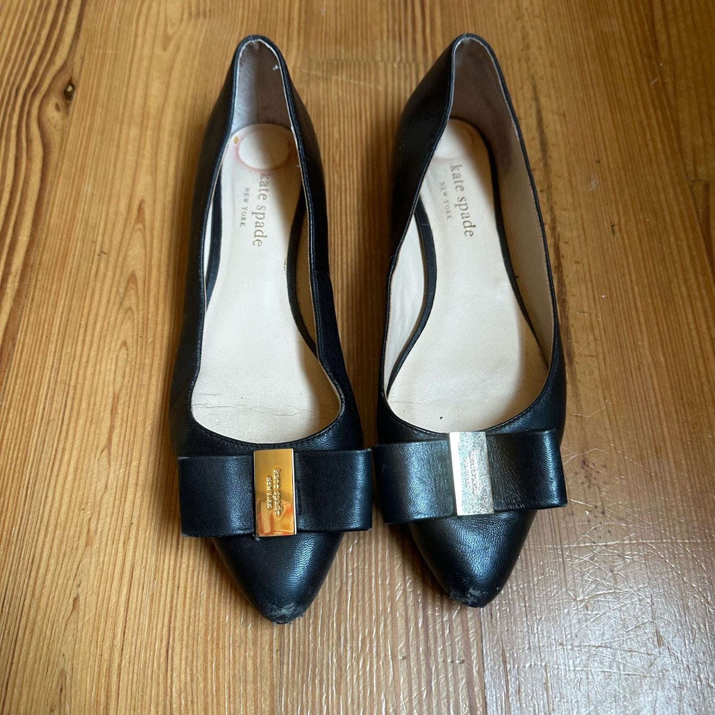 Kate Spade Norah black leather pointed toe bow flats SIZE 6