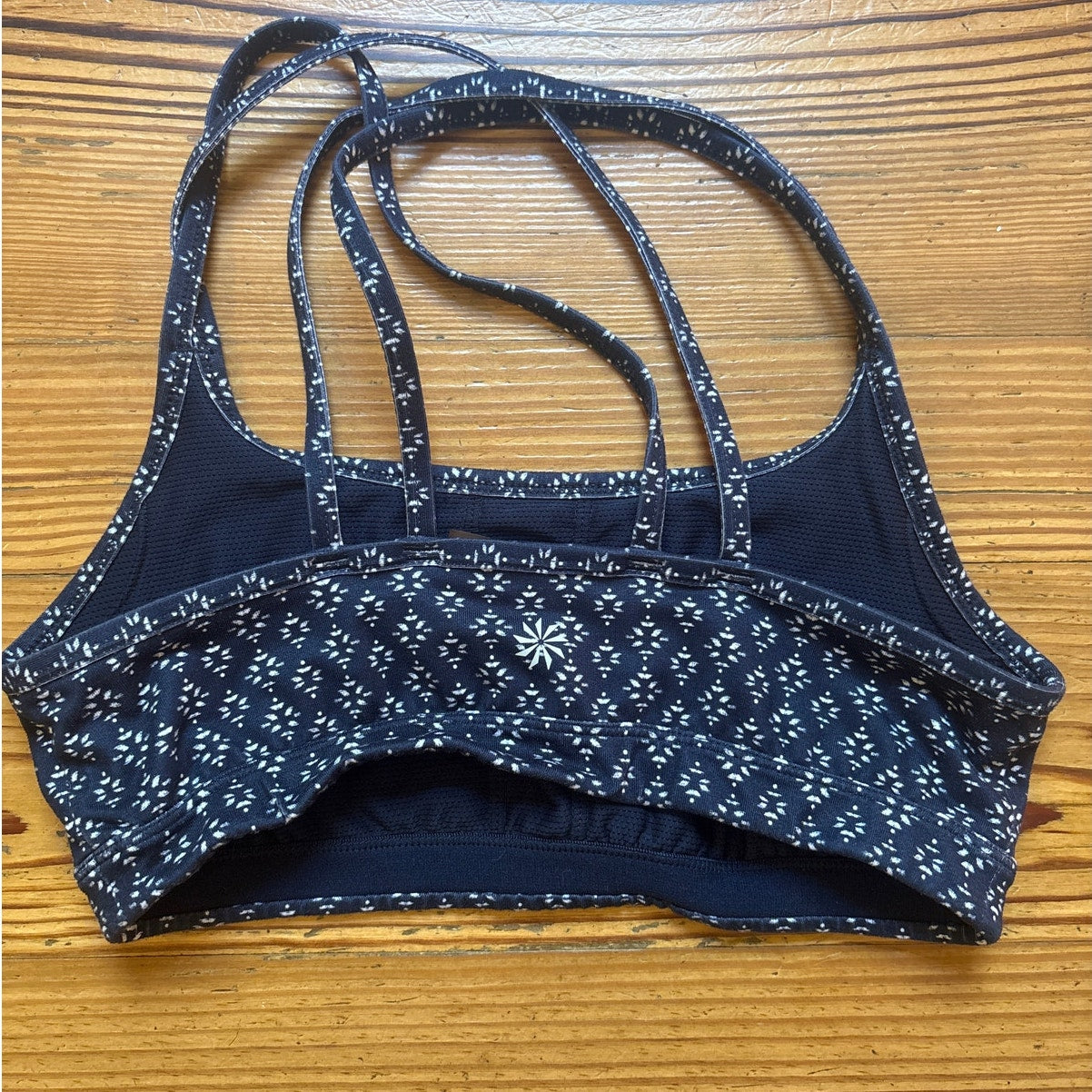 Athleta dark navy blue white western geometric strappy sports bra SIZE S