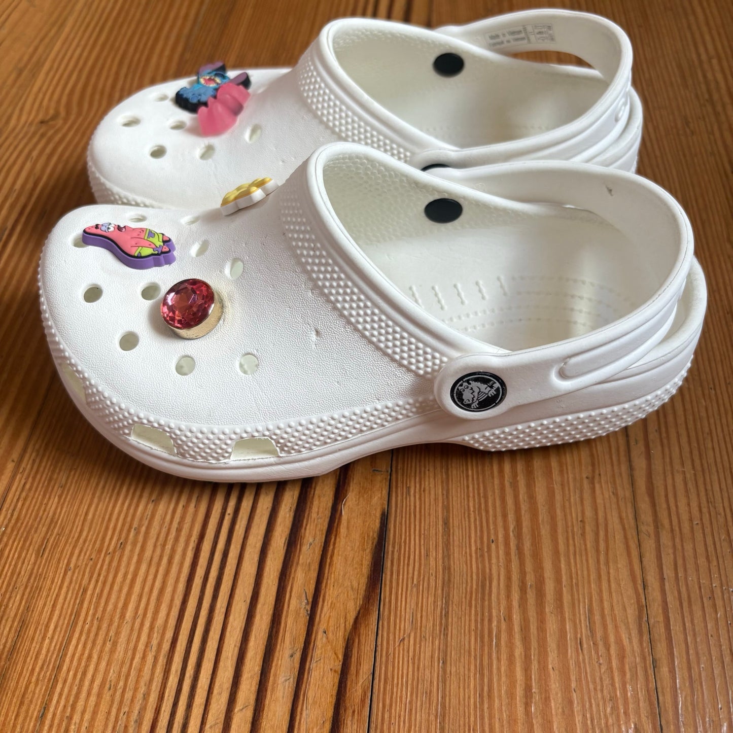 Crocs white classic slip on clog kids shoes SIZE 1