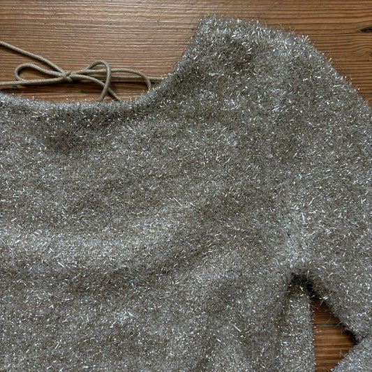 Anthropologie beige gold threading open back cropped long sleeve sweater SIZE S