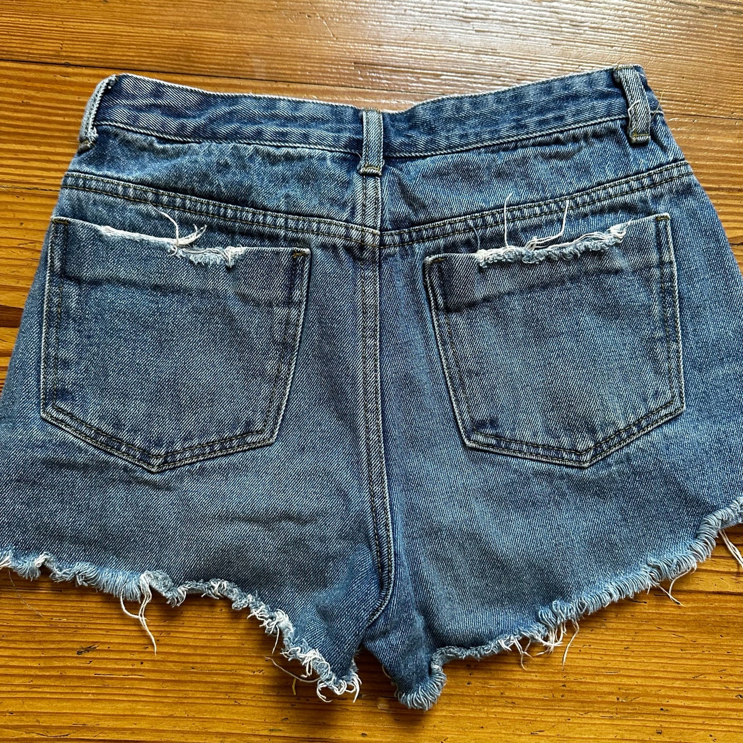 Brandy Melville medium wash demin cutoff shorts SIZE S