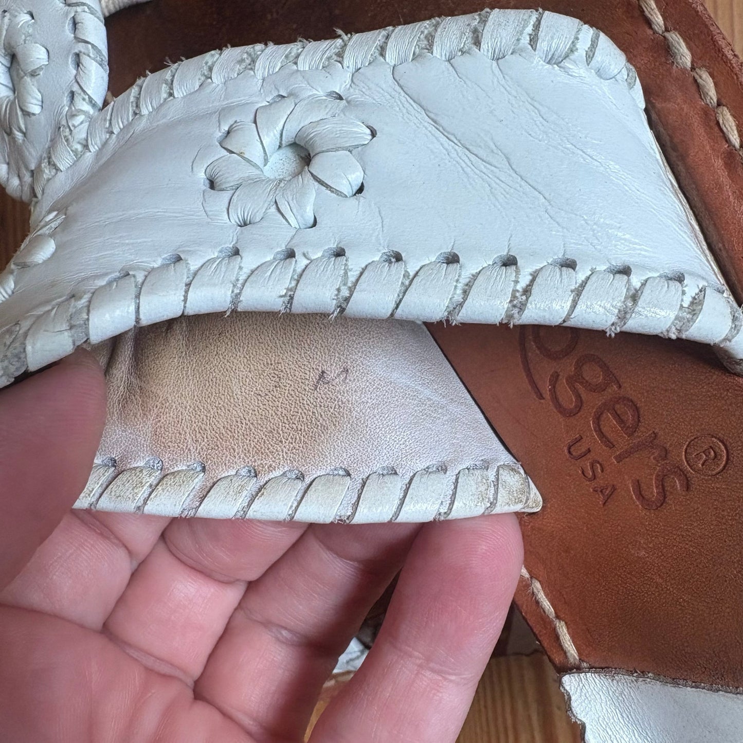 Jack Rogers white leather thong heeled sandal SIZE 5
