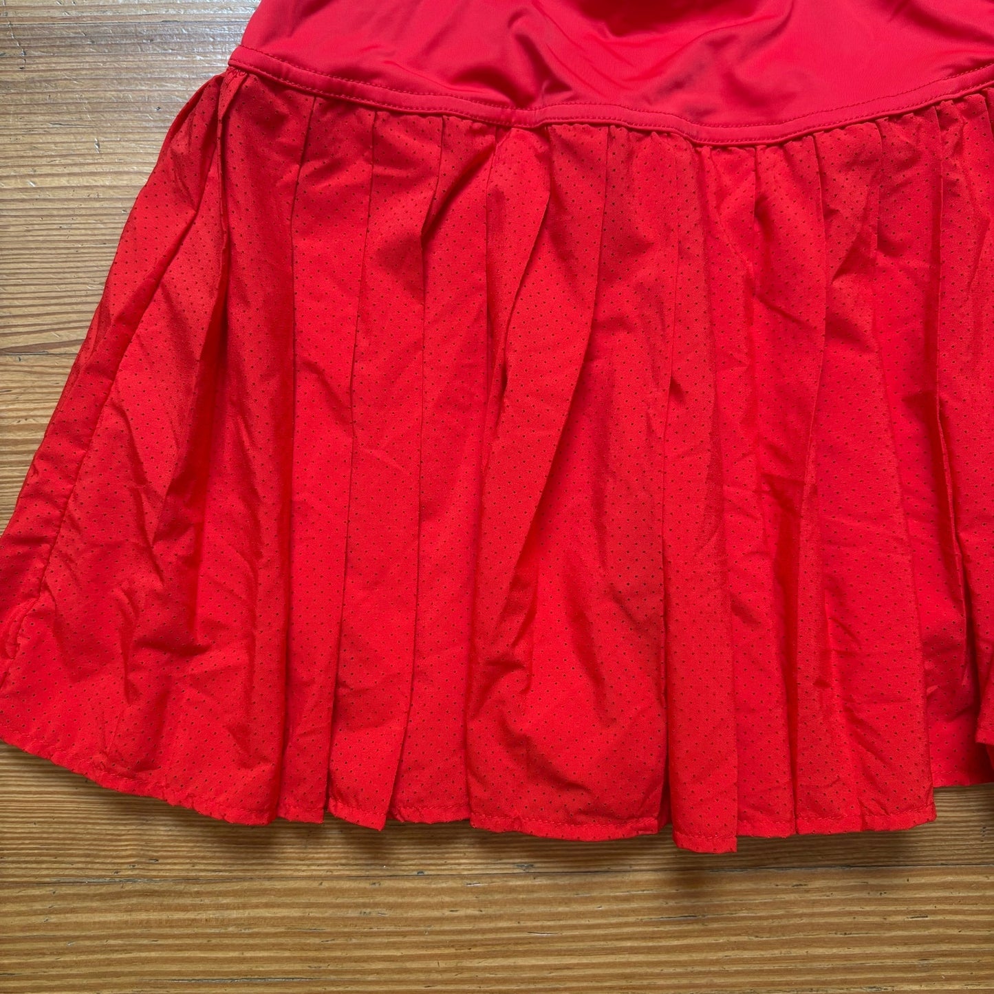 True bright red please athletic mini skort SIZE M