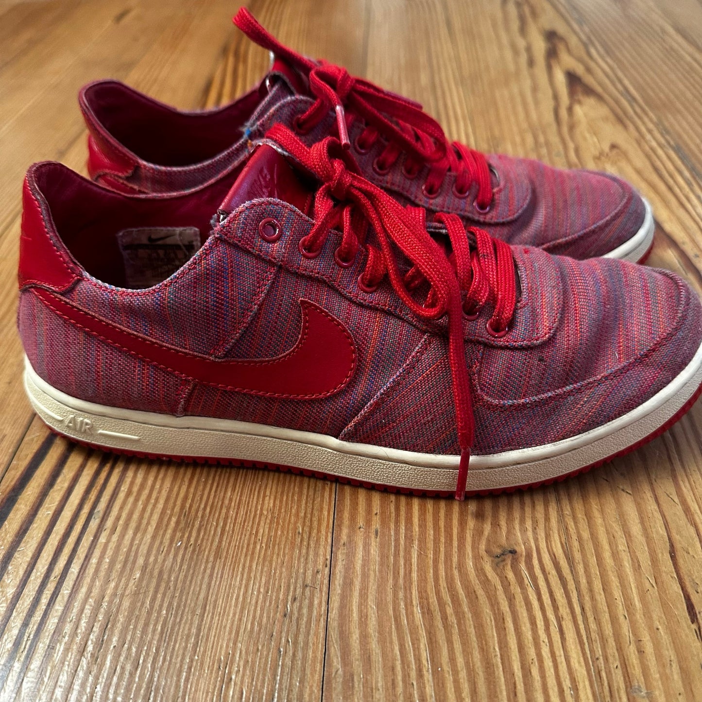 Nike Air Force 1 red textile low top lace sneakers SIZE 9