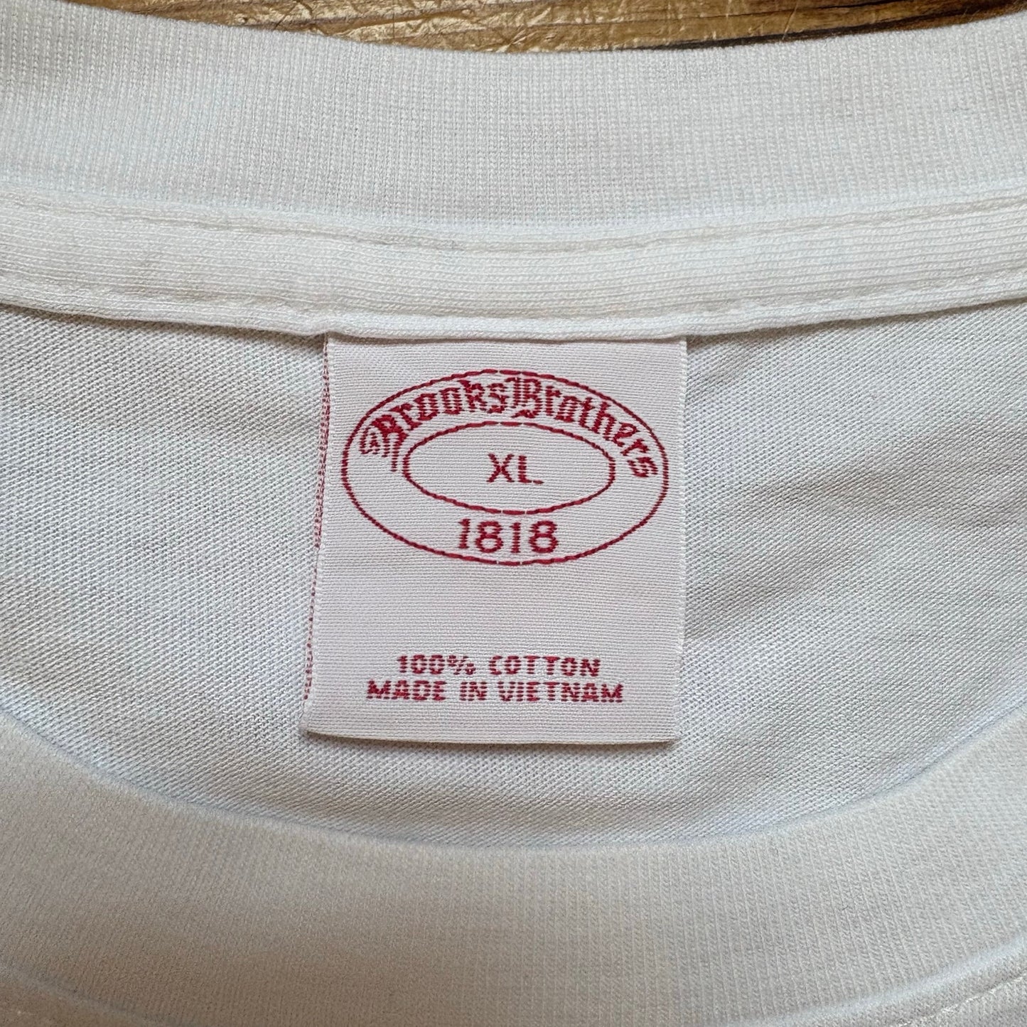 NWOT Brooks Brothers white cotton gold logo short sleeve mens shirt SIZE XL