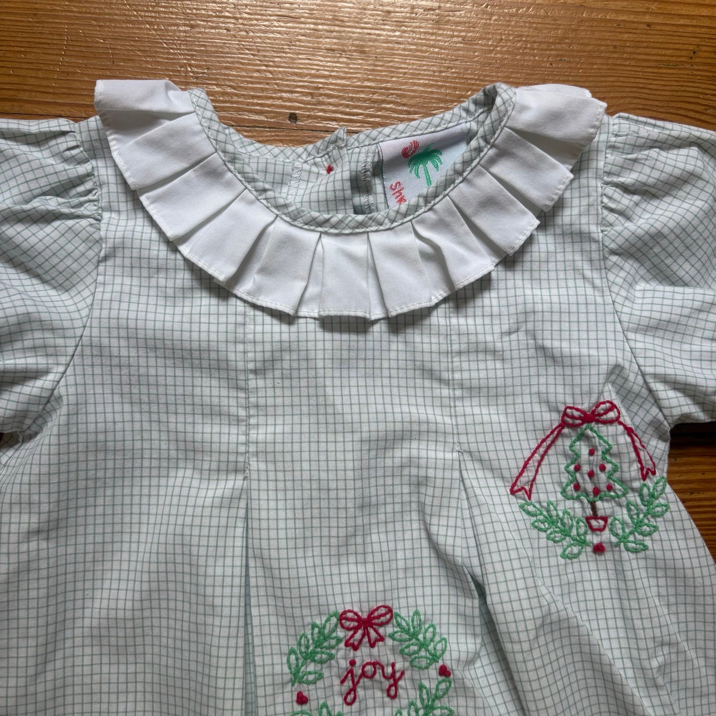Shrimp & Grits Kids Christmas embroidered short sleeve button back dress SIZE 2T
