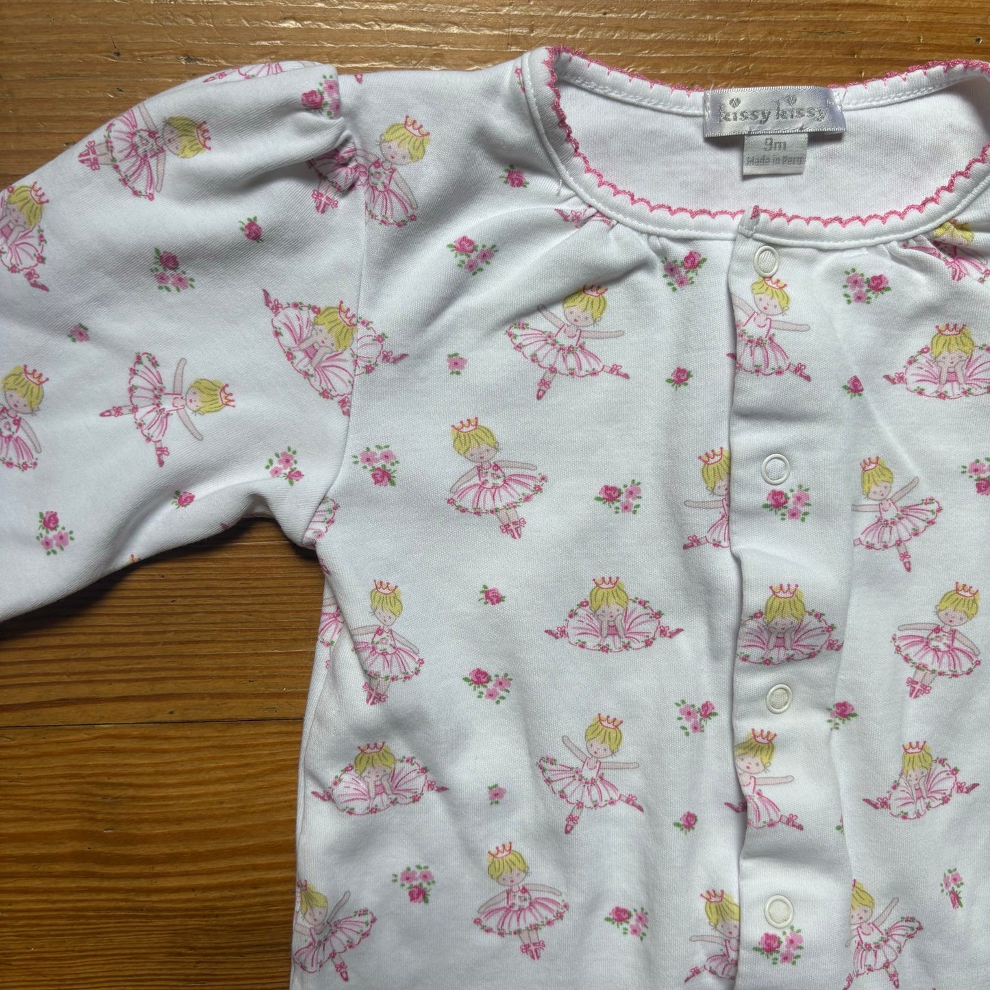 Kissy Kissy white pink ballet graphic snap long sleeve footie pajamas SIZE 9M