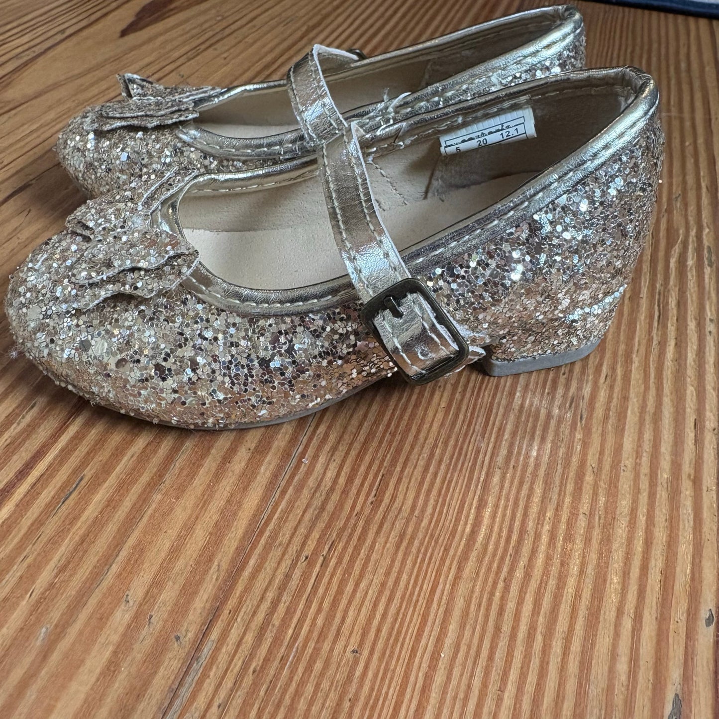 Carter's gold glitter butterfly heeled buckle mary jane toddler shoe SIZE 5