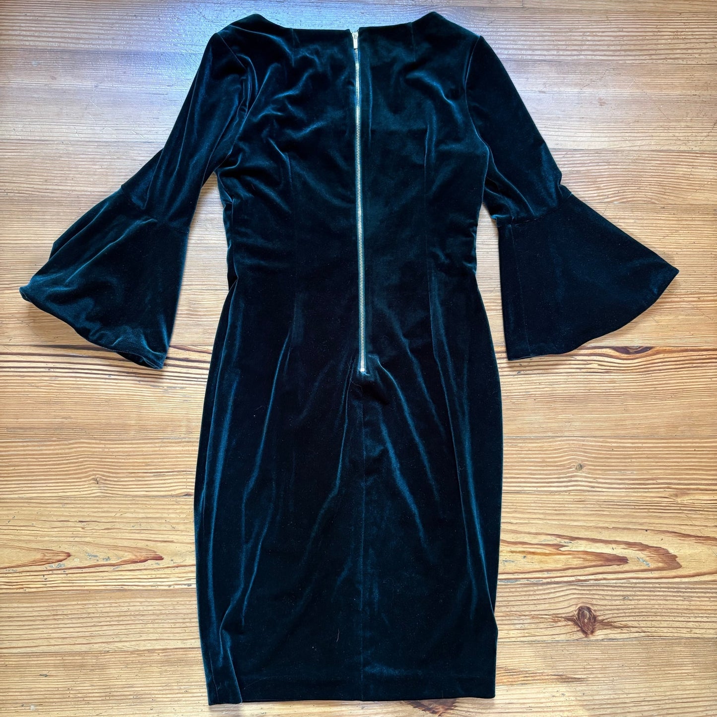 Calvin Klein dark green velvet bell quarter sleeve midi dress SIZE 6