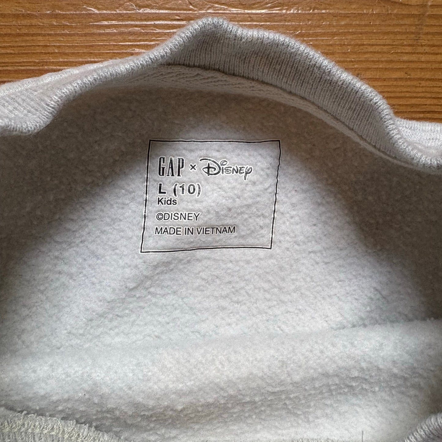 Gap Disney Minnie Mouse silver graphic crew girls sweatshirt SIZE 10
