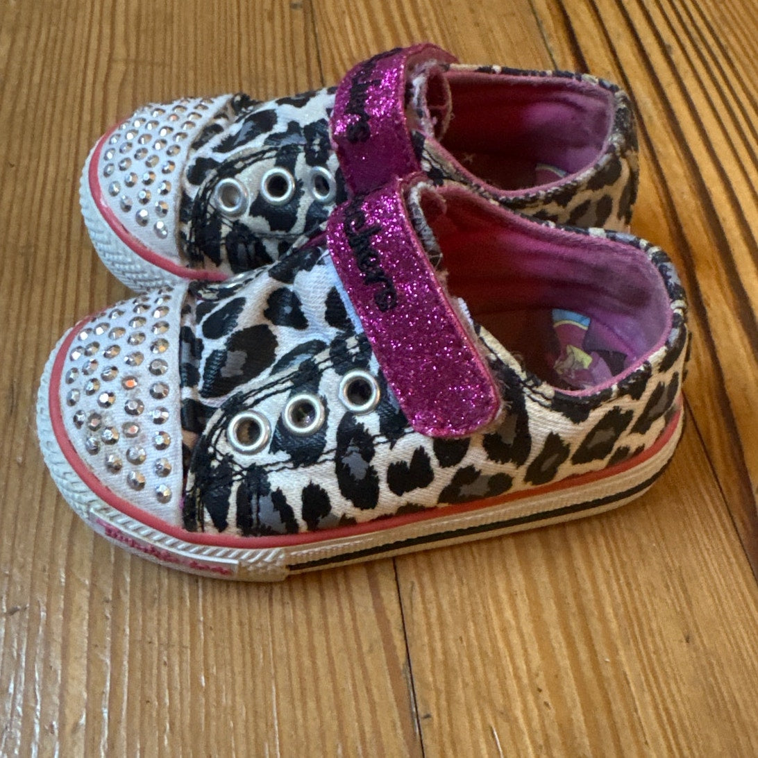 Skechers Twinkle Toes cheetah pink glitter canvas light up sneakers SIZE 5