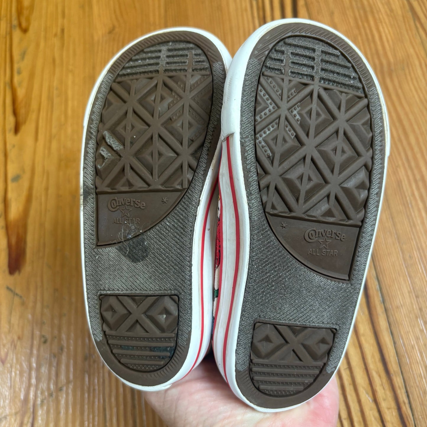 Converse All Star white dinosaur easy slip on velkro toddler sneakers SIZE 9