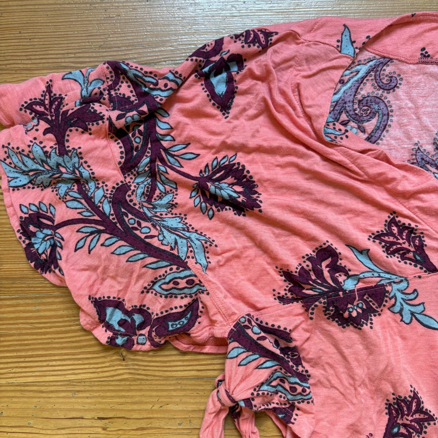 Free People pink floral flutter sleeve plunge neckline boho top SIZE XS