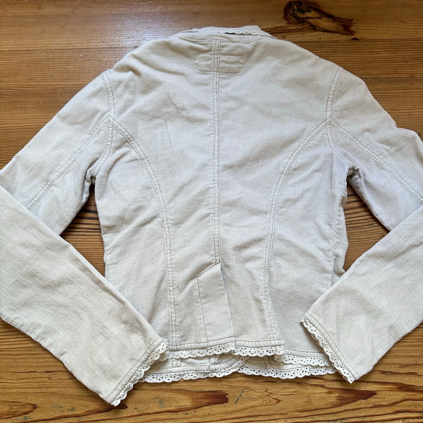 Plugg y2k cream corduroy lace trim bow pockets button blazer SIZE M