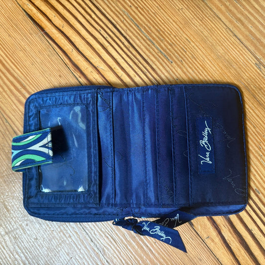 Vera Bradley blue white paisley bi fold coin pocket wallet
