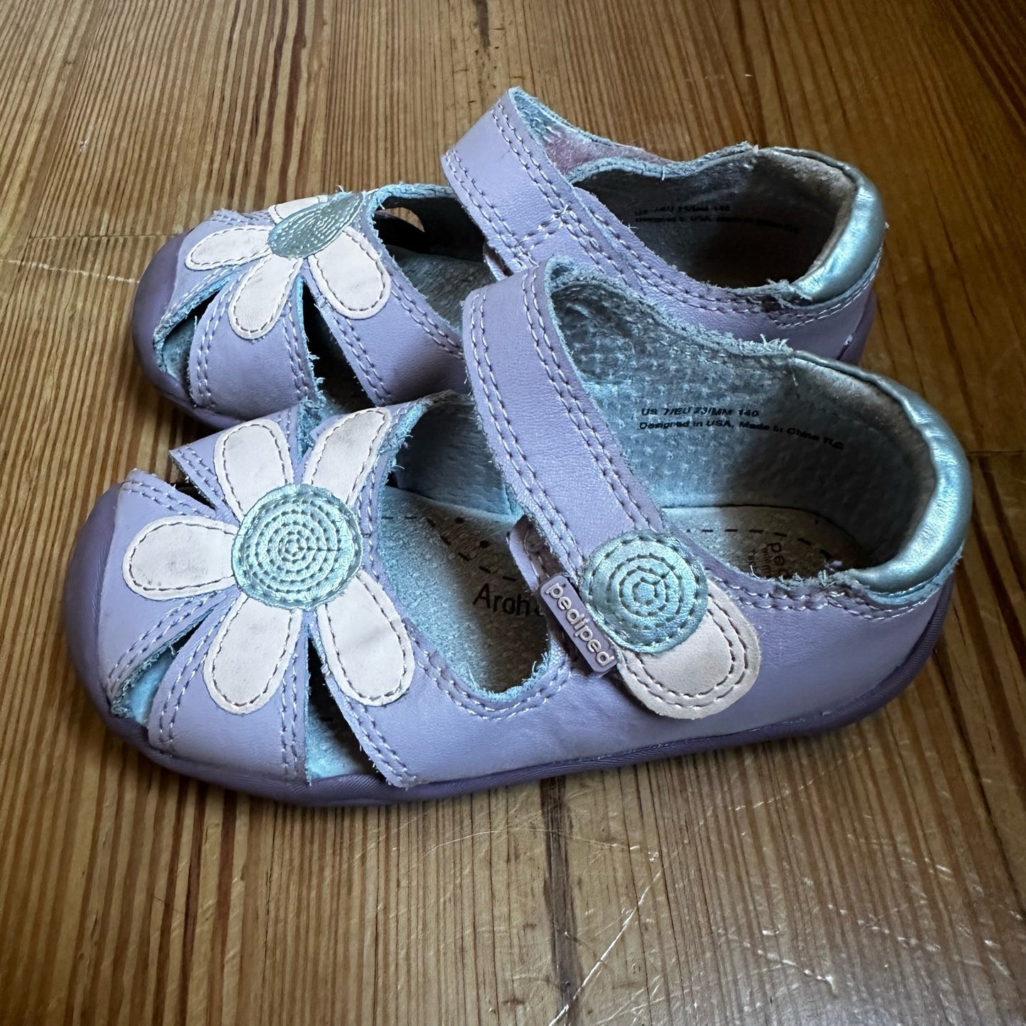 Pediped Grip N Go Daisy purple pink leather sandal SIZE 7
