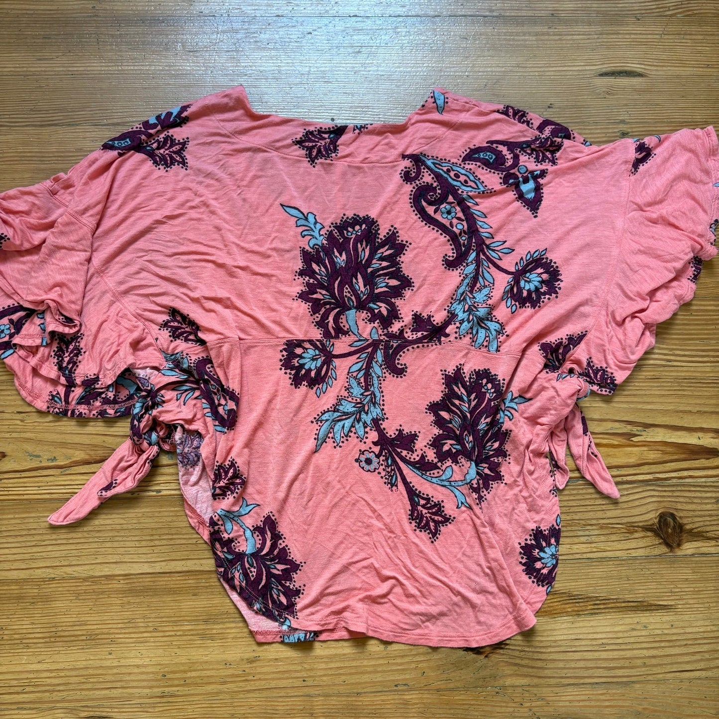 Free People pink floral flutter sleeve plunge neckline boho top SIZE XS