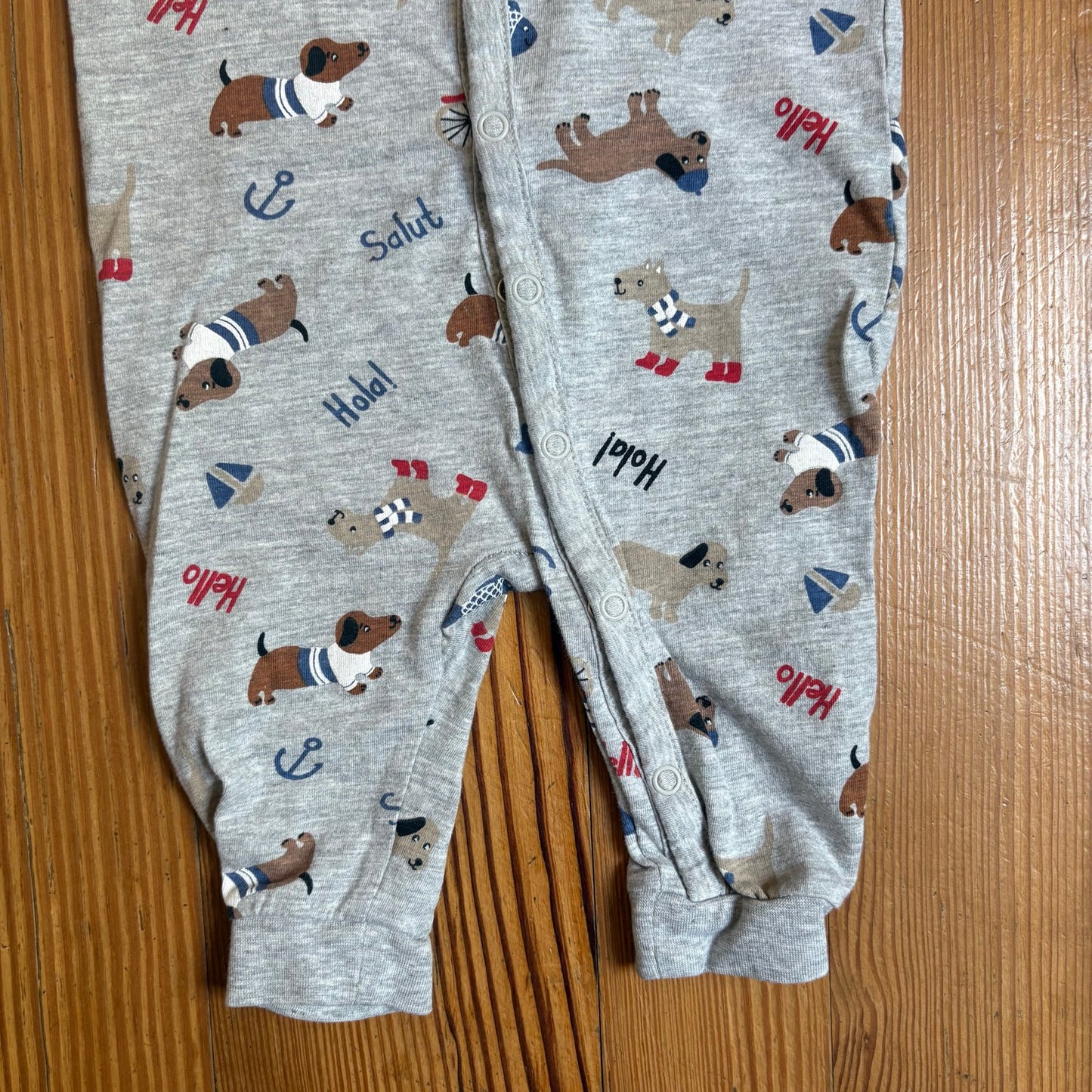 H&M gray dachshund dog long sleeve snap baby pajamas SIZE 0-3M