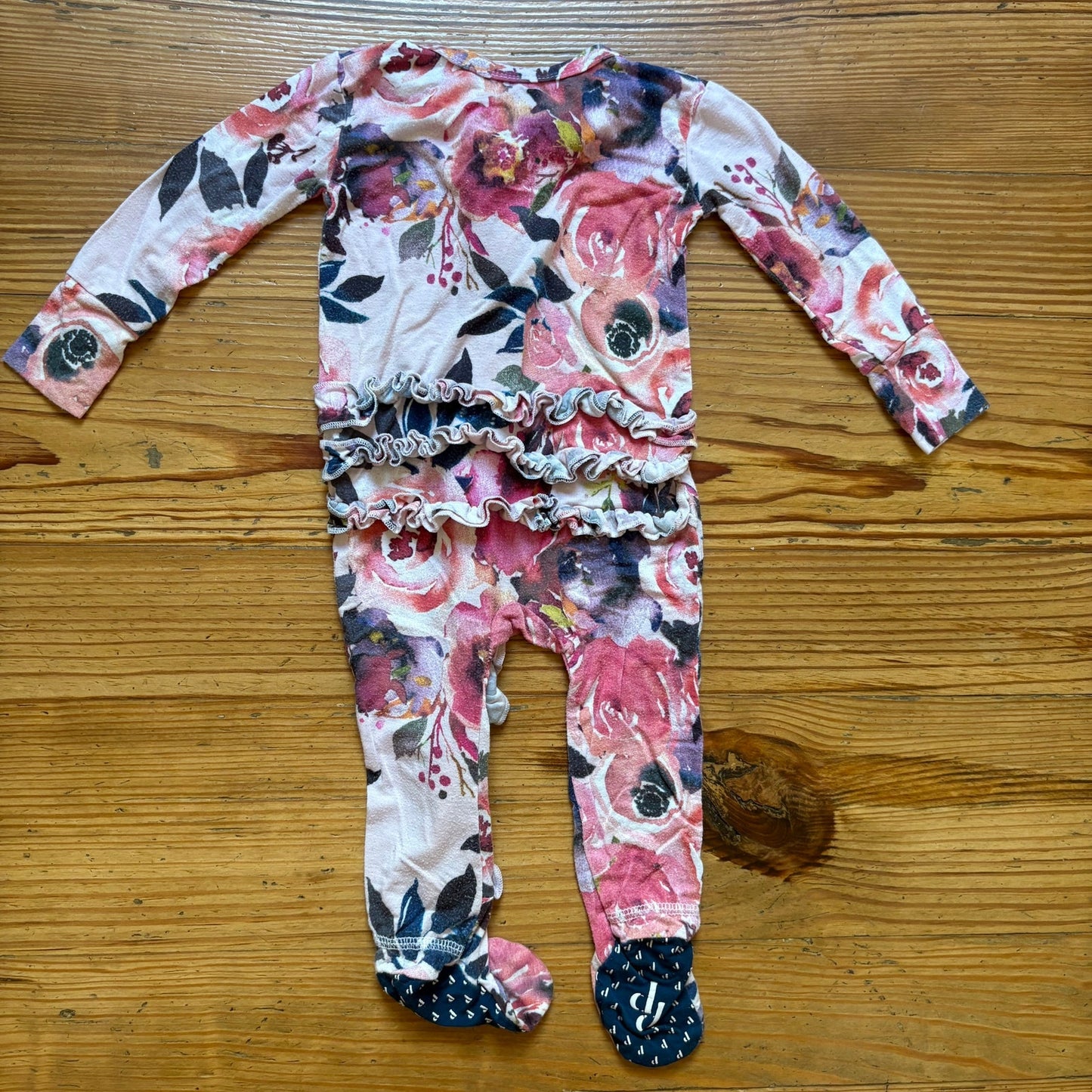 Posh Peanut pink purple floral bamboo full zip footed bodysuit SIZE 3-6M