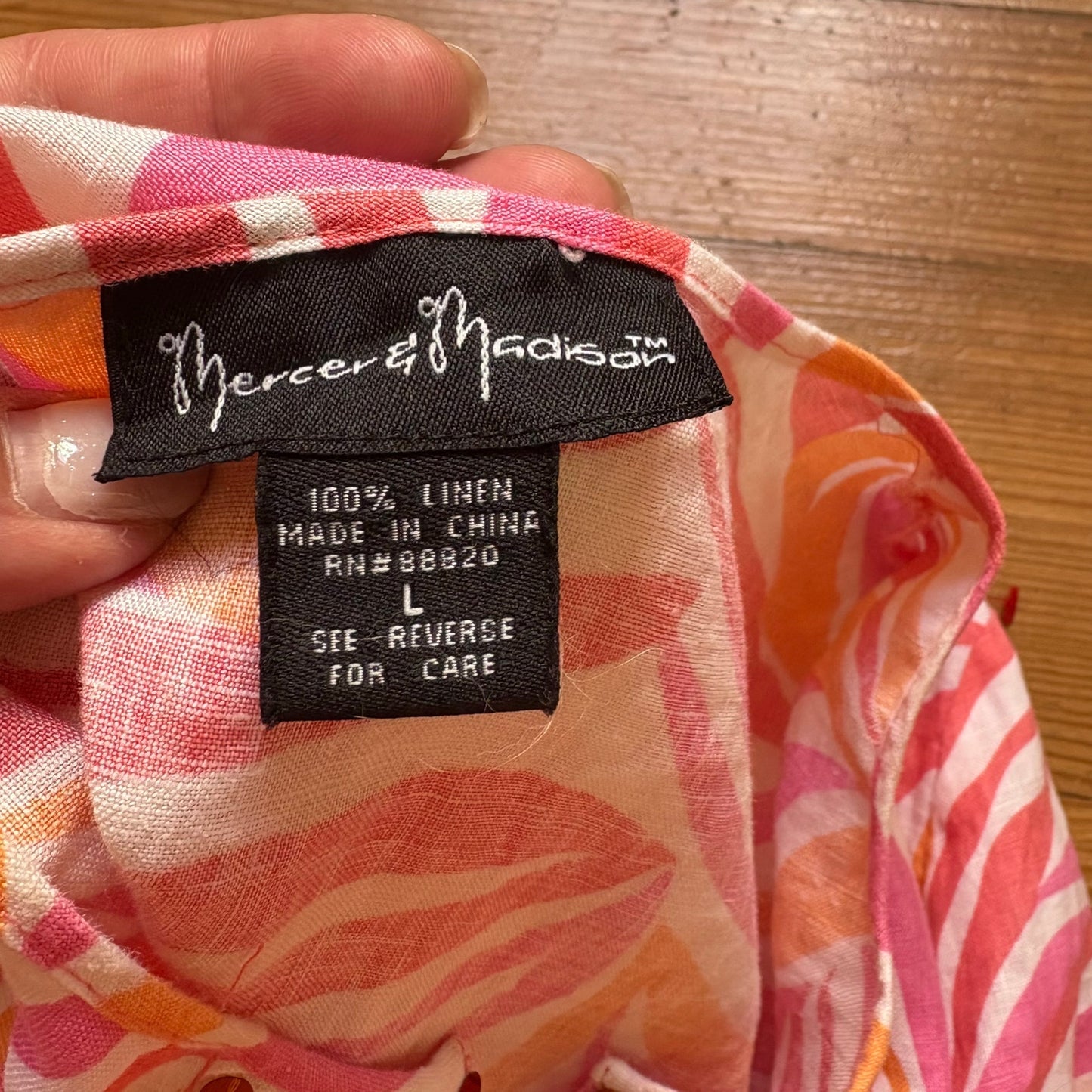 Mercer & Madison orange pink with sequin v neckline linen shirt SIZE L