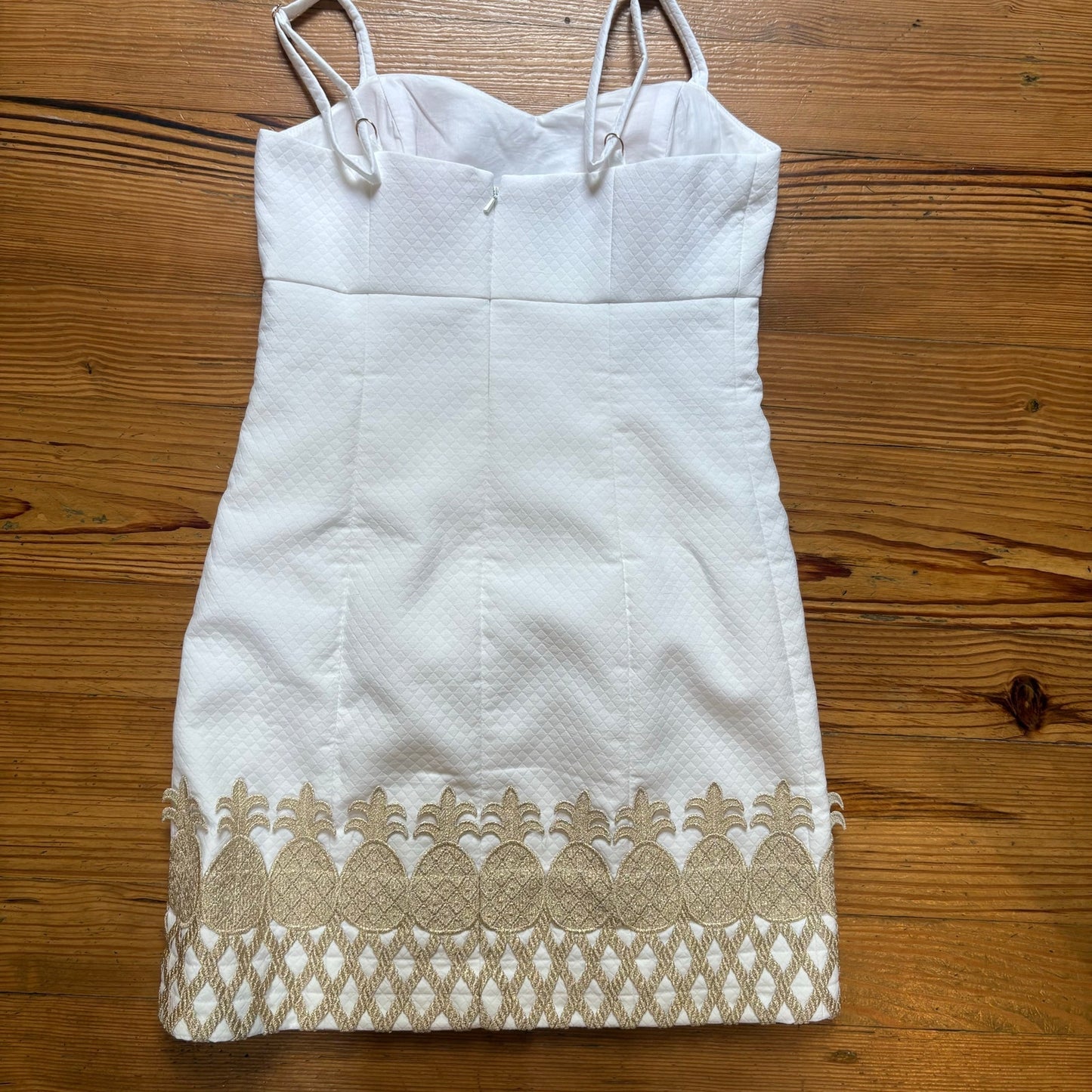 Lilly Pulitzer white quilted gold pineapple trim sleeveless dress SIZE 0