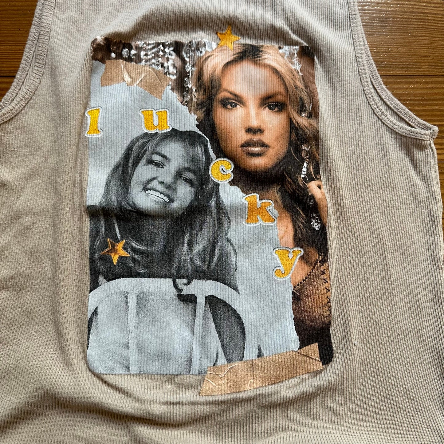 Britney Spears Lucky tan ribbed graphic y2k tank shirt SIZE L
