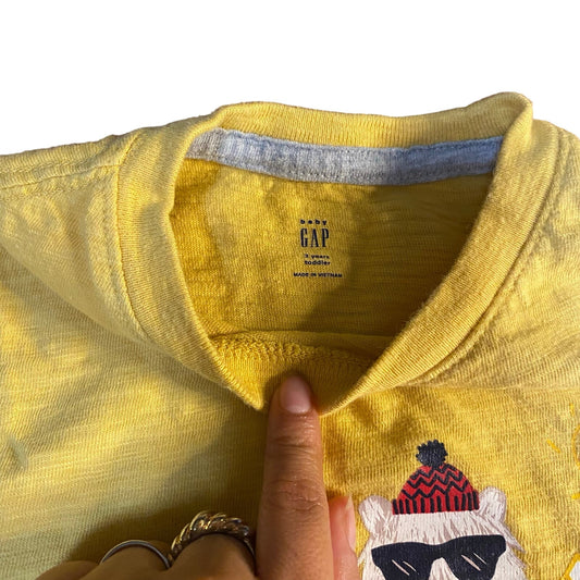 Gap yellow polar bear eating pizza winter long sleeve shirt SIZE 3