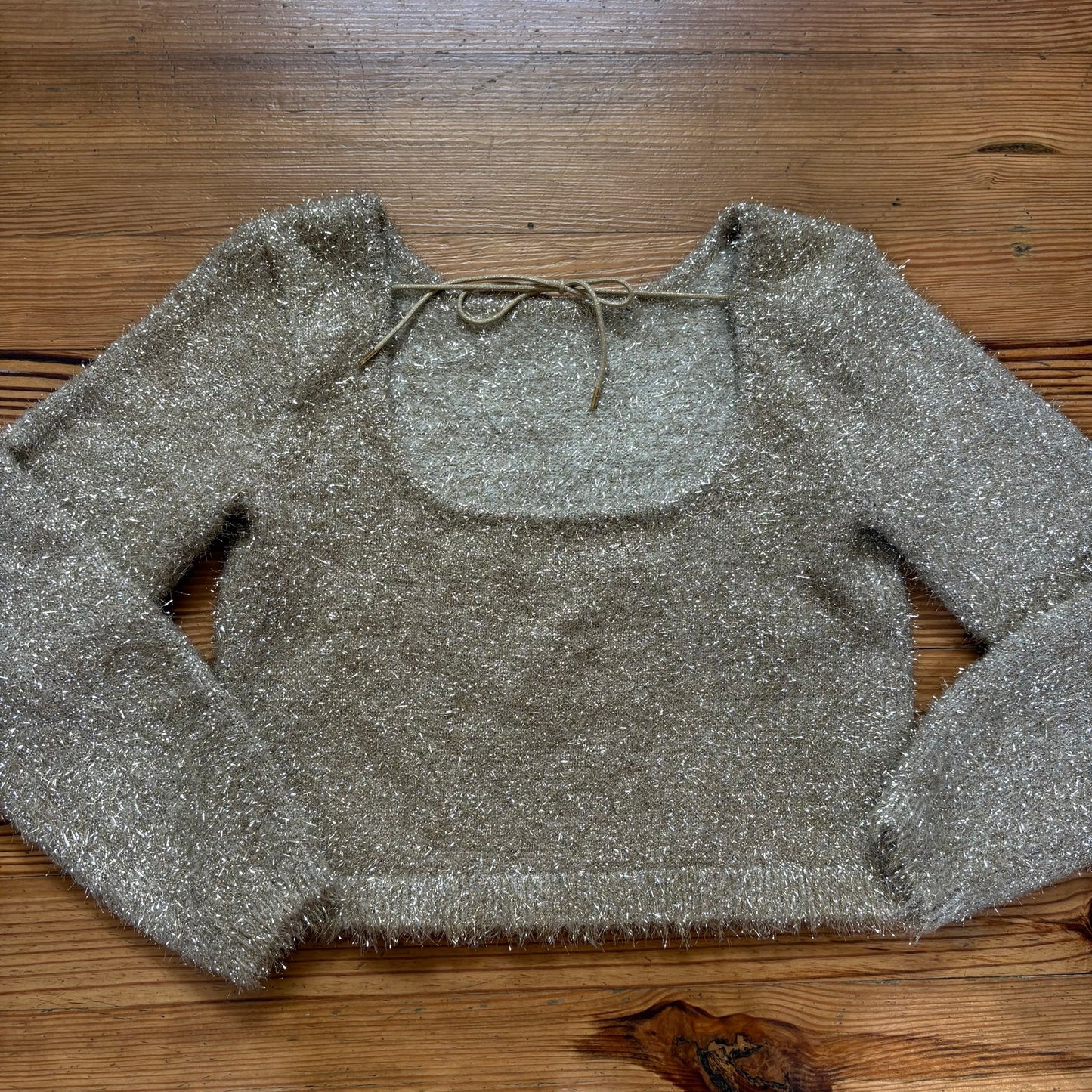 Anthropologie beige gold threading open back cropped long sleeve sweater SIZE S