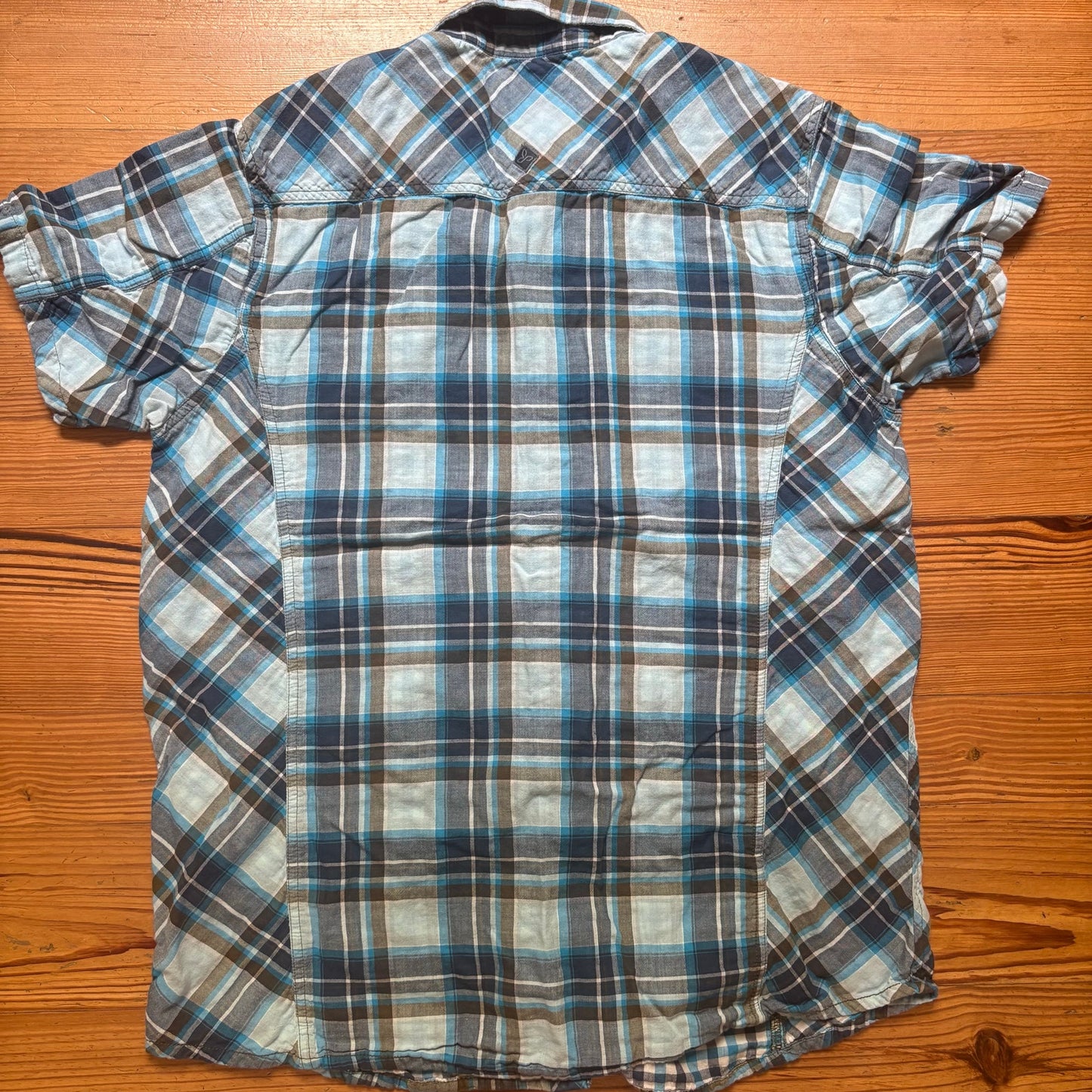 prAna blue white checkered short sleeve slim fit mens shirt SIZE XL