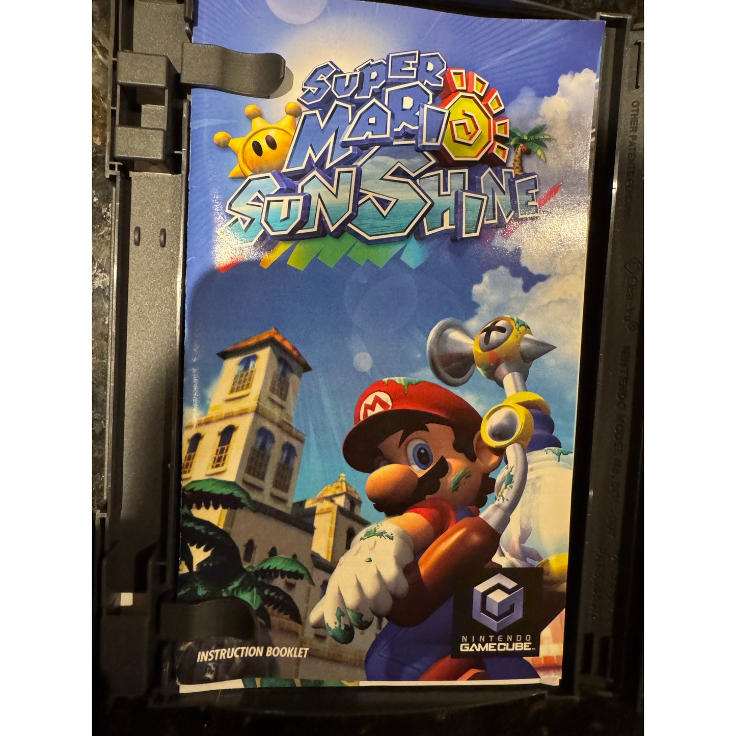 Super Mario Sunshine Video Game For Nintendo Game Cube (With Case & Manual)