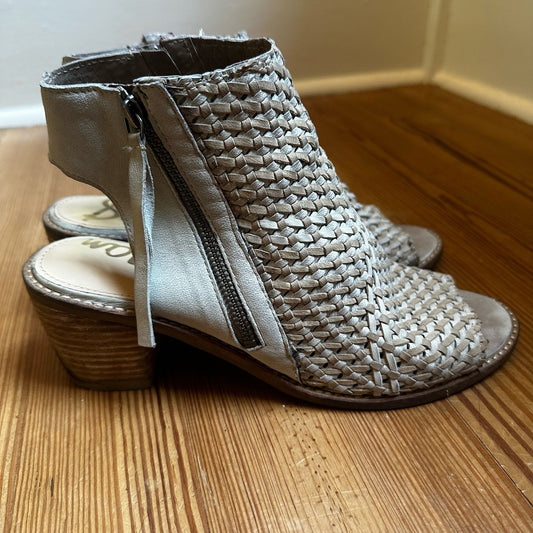 Sam Edelman Cooper woven open toe tan leather bootie SIZE 10